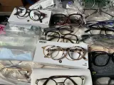 70x (Zonne)bril W.o. Nina Ricci, Izipizi, Ace & Tate – foto 3 – kavel bij Onlineveilingmeester, Hoogeveen