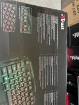 Ca. 75x Toetsenborden / gaming mouse pads, W.o. Trust – foto 8 – kavel bij Onlineveilingmeester, Hoogeveen