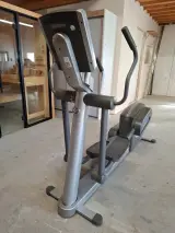 Cross trainer Life Fitness, 90X – foto 2 – kavel bij Onlineveilingmeester, Middelburg
