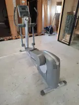 Cross trainer Life Fitness, 90X – foto 3 – kavel bij Onlineveilingmeester, Middelburg