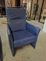 2x Lederen fauteuil blauw – foto 3 – kavel bij Onlineveilingmeester, Middelburg
