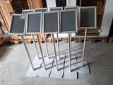 9x Informatie standaard/display – kavel bij Onlineveilingmeester, Middelburg