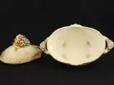 Italiaans keramisch soepservies in Capodimonte-/Bassano-stijl – foto 9 – kavel bij De Kringwinkel, Antwerpen