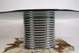 Ronde glazen tafel met chromen metalen voet – foto 2 – kavel bij De Kringwinkel, Turnhout
