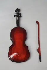 Miniatuur Viool in koffertje – foto 5 – kavel bij De Kringwinkel, Brecht