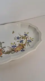 Groot decoratief serveerschaal met bloemmotief – foto 3 – kavel bij De Kringwinkel, Turnhout