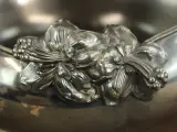 Art Nouveau kom met florale decoratie - Meriden Silver Plate Co – foto 5 – kavel bij De Kringwinkel, Antwerpen