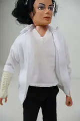 Michael Jackson verzamelpop – foto 8 – kavel bij De Kringwinkel, Izegem