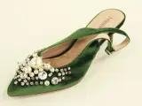 Essentiel Antwerp fluwelen pumps met parels & strass - EU 39 – foto 7 – kavel bij De Kringwinkel, Antwerpen