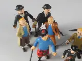 Set van 13 Kuifje-figuren (2 sleutelhangers) met Abdallah-beeldje – foto 2 – kavel bij De Kringwinkel, Heverlee