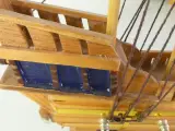 Set van 7 decoratieve houten modelzeilschepen – foto 11 – kavel bij De Kringwinkel, Heverlee