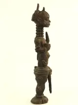 Lulua (Luluwa) stijl beeld met litteken-reliëfs, D R Congo – foto 3 – kavel bij De Kringwinkel, Antwerpen