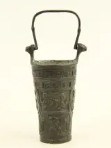 Set van 4 zware bronzen verzamelobjecten – Gotisch & Renaissance stijl – foto 19 – kavel bij De Kringwinkel, Antwerpen