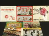 Lot met 7 LP's van De Strangers – kavel bij De Kringwinkel, Antwerpen