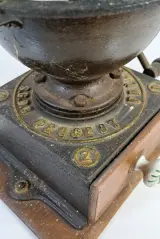 Antieke Peugeot Frères A2 toonbank-koffiemolen, ca. 1890-1900 – foto 7 – kavel bij De Kringwinkel, Turnhout