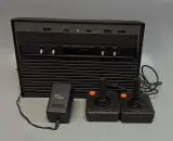 Atari 2600 videospelconsole met accessoires en spellen – foto 3 – kavel bij De Kringwinkel, Aalst
