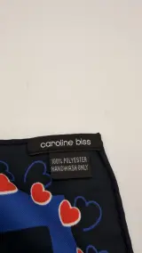 Caroline Biss sjaaltje – foto 7 – kavel bij De Kringwinkel, Dendermonde