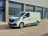 Bedrijfsauto, Renault, Trafic 1.6 dCi T27 L1H1 Luxe Energy, 2017 – kavel bij Onlineveilingmeester, best