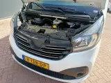 Bedrijfsauto, Renault, Trafic 1.6 dCi T27 L1H1 Luxe Energy, 2017 – foto 29 – kavel bij Onlineveilingmeester, best