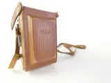 Vintage Yashicaflex tweelens camera met leren hoes – foto 16 – kavel bij De Kringwinkel, Heverlee