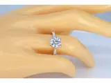 Witgouden ring met een diamant van 1.00 carat – foto 2 – kavel bij Onlineveilingmeester