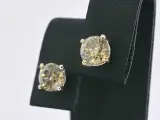 Gouden solitair oorbellen met 2.00 carat natuurlijke diamant – foto 4 – kavel bij Onlineveilingmeester