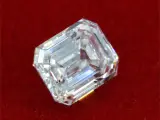 Diamant - 1.00 carat natuurlijk Emerald geslepen diamant met GIA certificaat – foto 2 – kavel bij Onlineveilingmeester