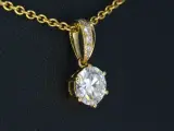 Gouden solitair hanger met een diamant 1.00 carat, excl. ketting – foto 4 – kavel bij Onlineveilingmeester