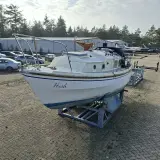 Zeilboot zonder mast, 2002 – foto 2 – kavel bij Domeinen Roerende Zaken, Soesterberg