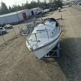 Zeilboot zonder mast, 2002 – foto 4 – kavel bij Domeinen Roerende Zaken, Soesterberg