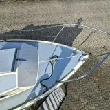 Zeilboot zonder mast, 2002 – foto 6 – kavel bij Domeinen Roerende Zaken, Soesterberg