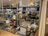 Ca. 256x Handelsgoederen, Grohe, Lucide, Nokia, Etc – kavel bij Onlineveilingmeester, Dokkum