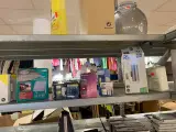Ca. 256x Handelsgoederen, Grohe, Lucide, Nokia, Etc – foto 16 – kavel bij Onlineveilingmeester, Dokkum
