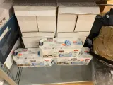 Ca. 256x Handelsgoederen, Grohe, Lucide, Nokia, Etc – foto 8 – kavel bij Onlineveilingmeester, Dokkum