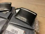 Ca. 20x Creditcardhouder, Gant En DKNY – foto 4 – kavel bij Onlineveilingmeester, Dokkum