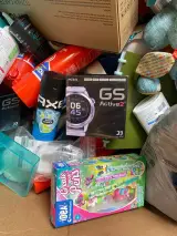 Ca. 250x SPeelgoed, verzorging en handelsgoederen, Bruynzeel, PlayGO, Estée Lauder Etc – foto 4 – kavel bij Onlineveilingmeester, Dokkum