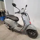 Snorscooter, Vespa, Sprint 50, 2020 – foto 3 – kavel bij Domeinen Roerende Zaken, Groningen