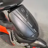 Bromscooter, Gilera, Runner, 2000 – foto 5 – kavel bij Domeinen Roerende Zaken, Groningen