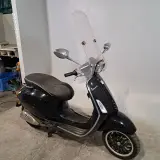 Snorscooter, Vespa, Sprint 4T, 2017 – foto 3 – kavel bij Domeinen Roerende Zaken, Groningen