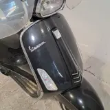 Snorscooter, Vespa, Sprint 4T, 2017 – foto 5 – kavel bij Domeinen Roerende Zaken, Groningen