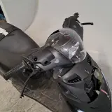Scooter, Piaggio, Zip, 2023 – foto 6 – kavel bij Domeinen Roerende Zaken, Groningen