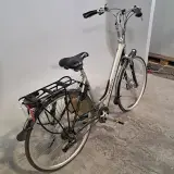 Elektrische damesfiets, Koga Miyata, Tesla – foto 2 – kavel bij Domeinen Roerende Zaken, Groningen