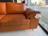 Hoekbank, elektrisch verstelbaar cognac – foto 4 – kavel bij Onlineveilingmeester, Joure