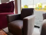 Fauteuil bruin – foto 2 – kavel bij Onlineveilingmeester, Joure