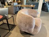 Draai fauteuil, design roze – foto 4 – kavel bij Onlineveilingmeester, Joure
