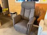 Relaxfauteuil, elektrisch verstelbaar bruin – foto 2 – kavel bij Onlineveilingmeester, Joure
