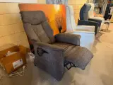 Relaxfauteuil, elektrisch verstelbaar bruin – foto 7 – kavel bij Onlineveilingmeester, Joure
