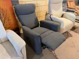 Relaxfauteuil, elektrisch verstelbaar grijs – foto 6 – kavel bij Onlineveilingmeester, Joure