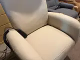 Relaxfauteuil, elektrisch verstelbaar wit – foto 3 – kavel bij Onlineveilingmeester, Joure