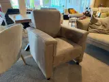 Fauteuil grijs – foto 3 – kavel bij Onlineveilingmeester, Joure